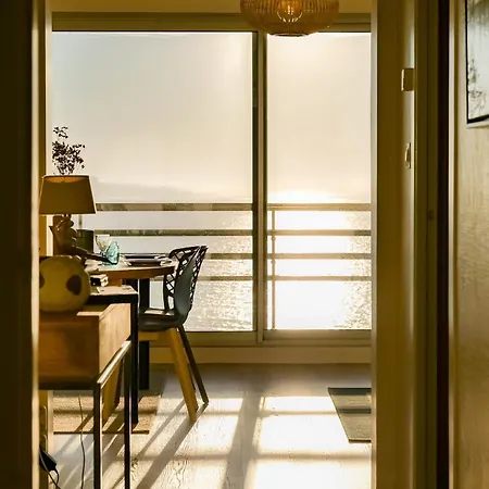 Apartment Avec Vue Imprenable Sur La Baie Des Sables D'olonne Et Le Chenal - 4 Personnes *